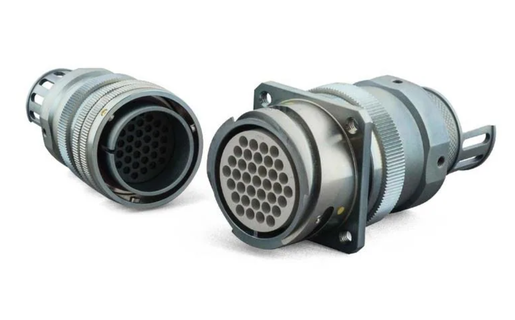 101-0334-000 D-Sub Standard Connectors MSE/R 18-4S INSERT